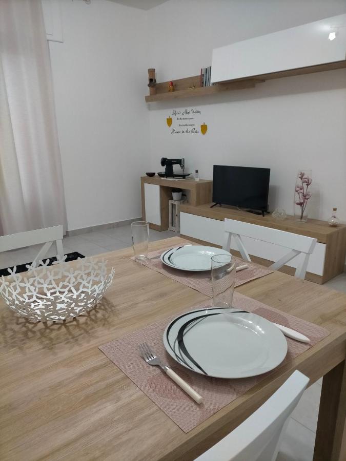 Holiday House Chiara SantʼAntìoco Exterior foto